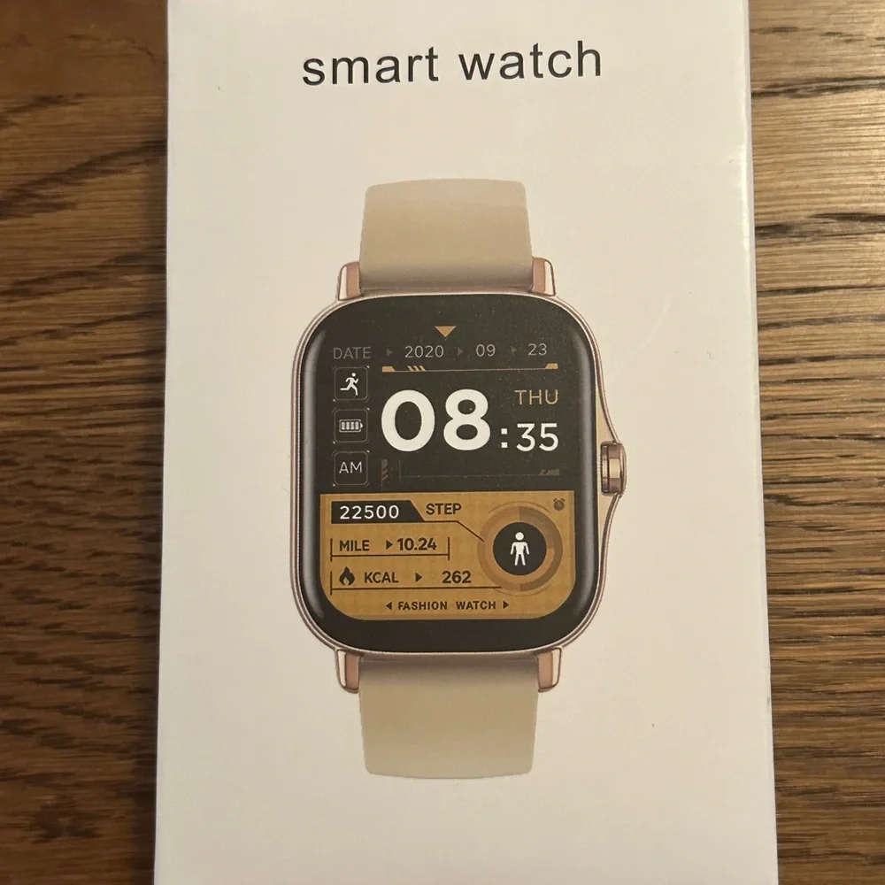 DOVIICO Smart Watch with Black Band. NIB.